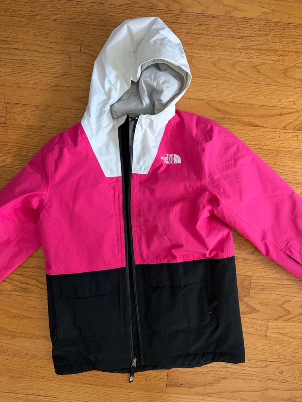 The North Face Kids Colorblock Puffer Jacket in Pink, Black & White